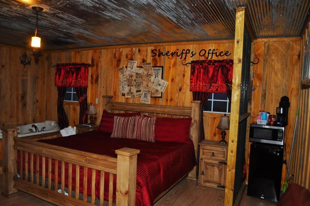 Diamonds Old West Hotel Murfreesboro Buitenkant foto
